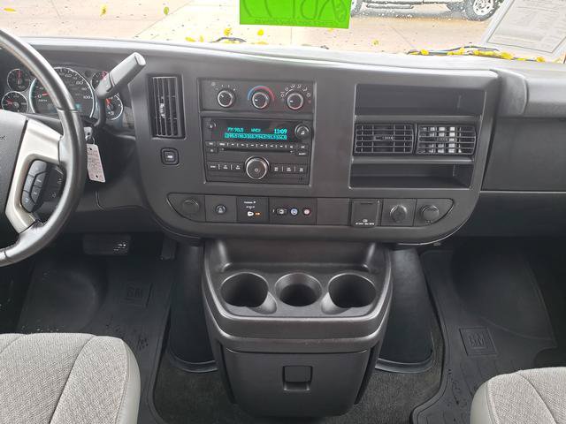 Used 2017 Chevrolet Express 2500 LS RWD image 17
