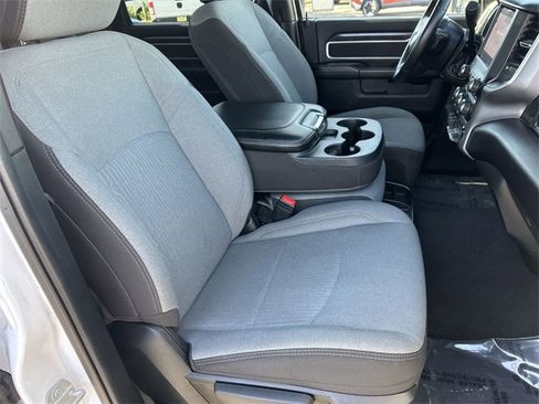 Used 2024 RAM 3500 Big Horn image 11