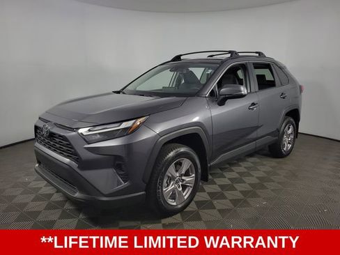 Used 2025 Toyota RAV4 XLE image 3