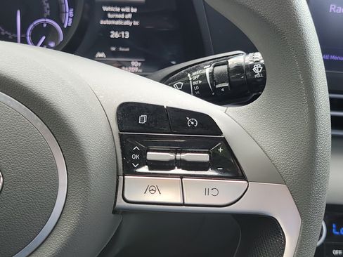 Used 2023 Hyundai Elantra Blue FWD image 27