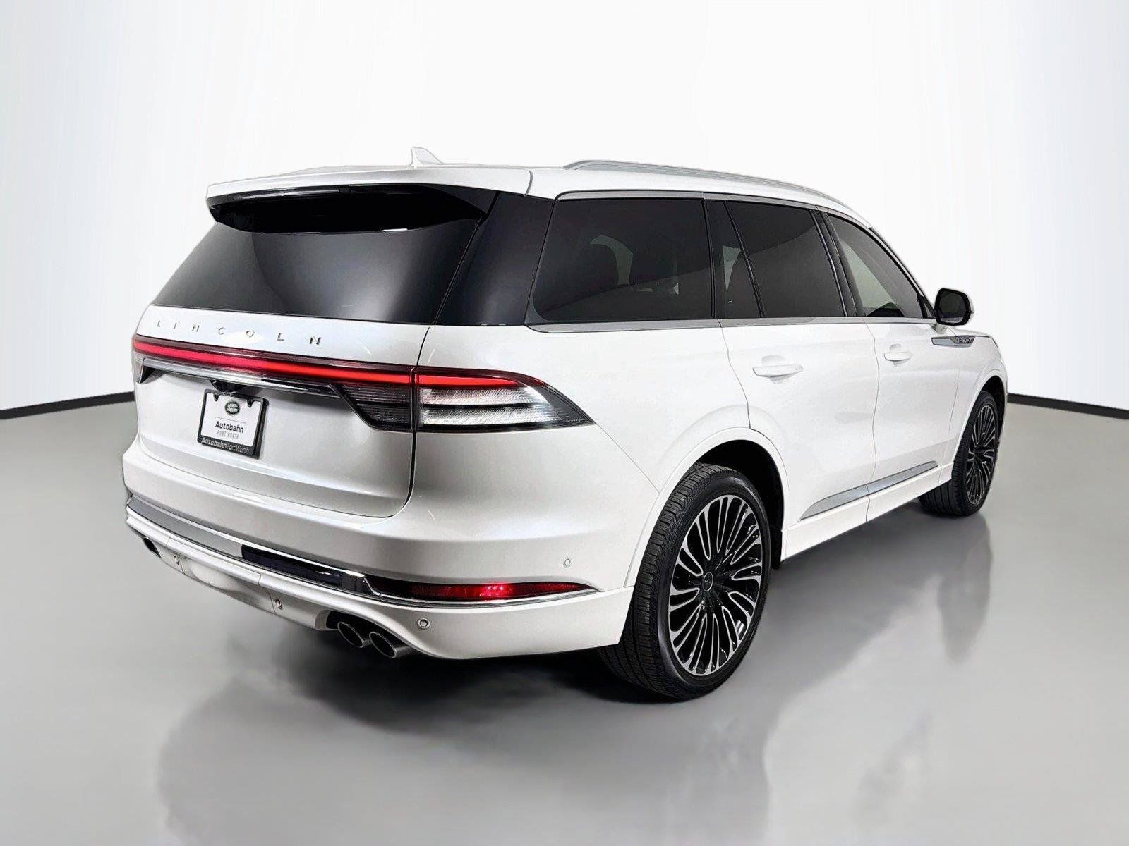Used 2021 Lincoln Aviator Black Label w/ Dynamic Handling Package AWD/4WD image 5