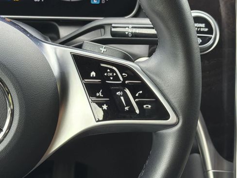 Used 2024 Mercedes-Benz GLC 300 GLC 300 image 13