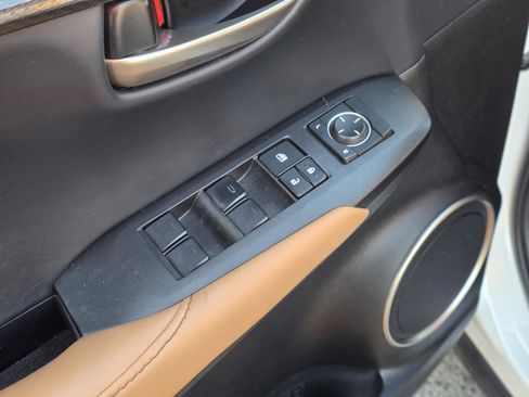 Used 2016 Lexus NX 200t 200t image 9