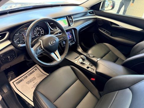 Used 2019 INFINITI QX50 Luxe w/ Navigation Package image 8