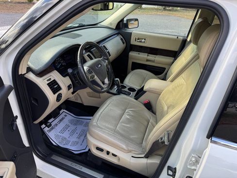 Used 2013 Ford Flex Limited image 8