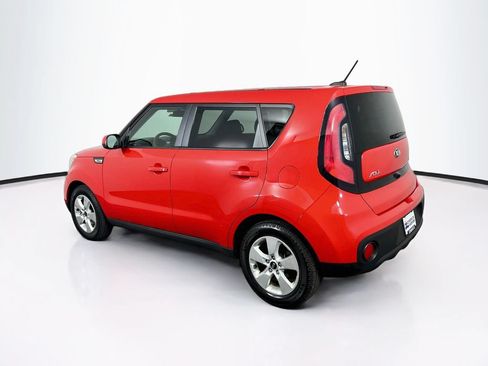 Used 2019 Kia Soul w/ Convenience Package FWD image 5