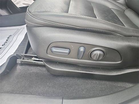 Used 2023 Chevrolet Bolt LT w/ Infotainment Package image 15