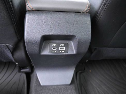 Used 2024 Subaru Crosstrek 2.5i Limited AWD/4WD image 12