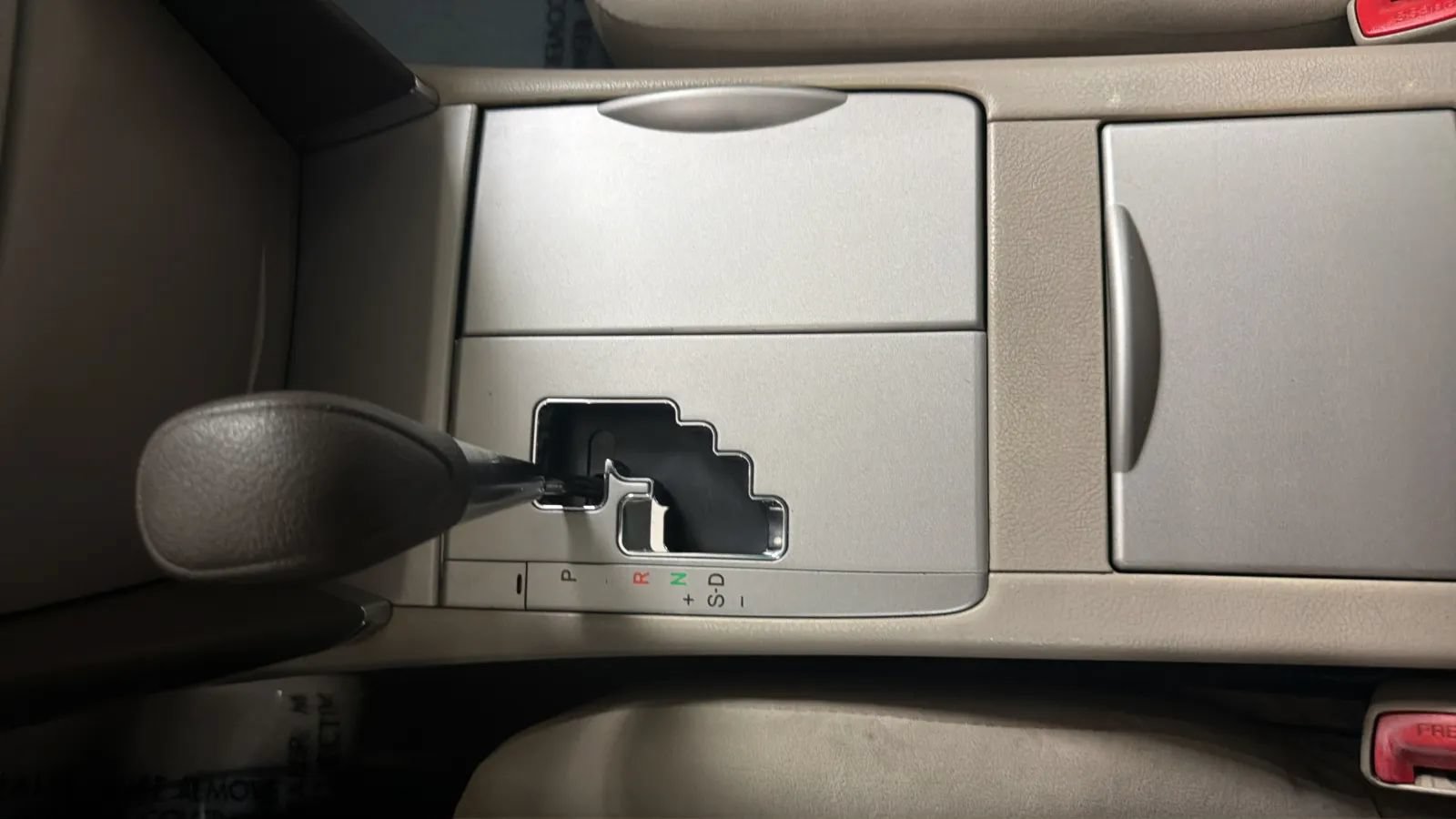 Used 2011 Toyota Camry FWD image 14
