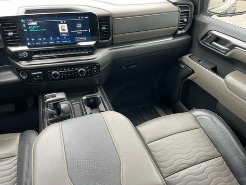 Certified 2023 Chevrolet Silverado 1500 ZR2 AWD/4WD image 17