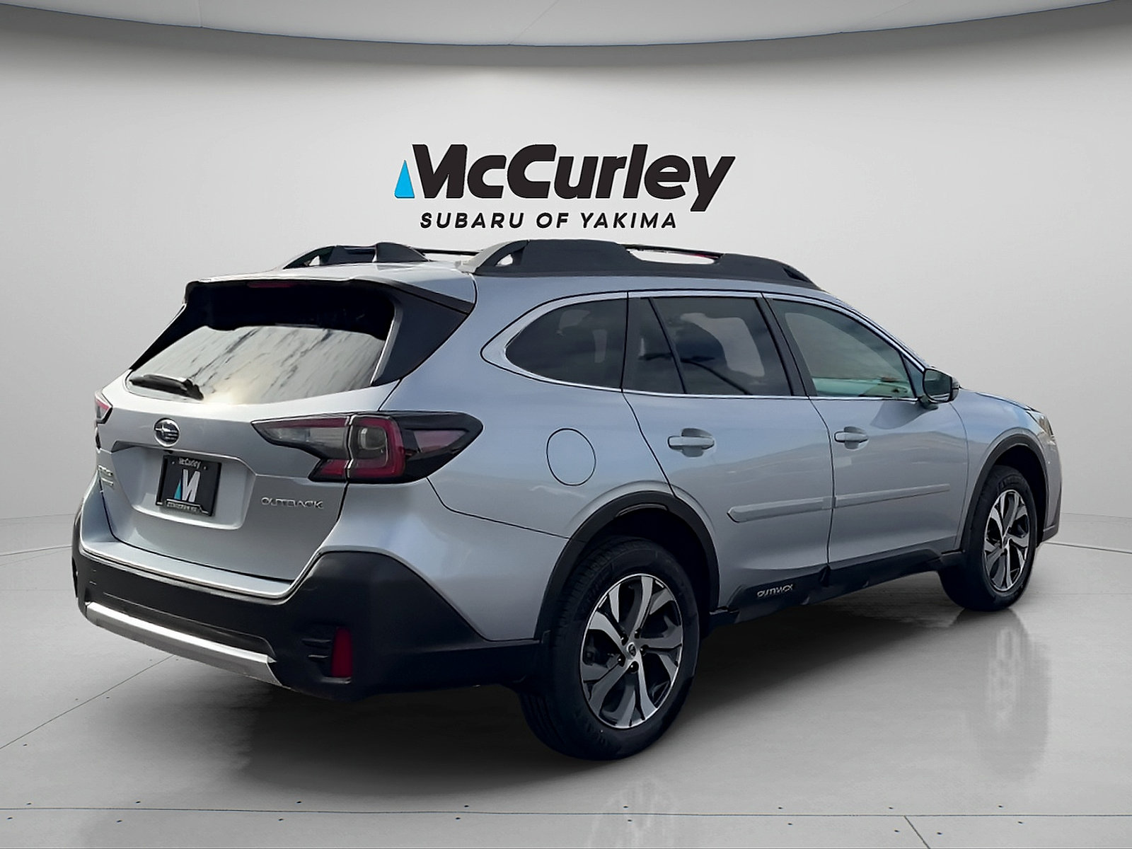 Used 2022 Subaru Outback Limited AWD/4WD image 6