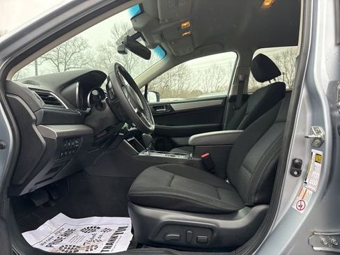 Used 2017 Subaru Outback 2.5i Premium image 14