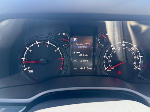 Used 2020 Toyota 4Runner SR5 image 20