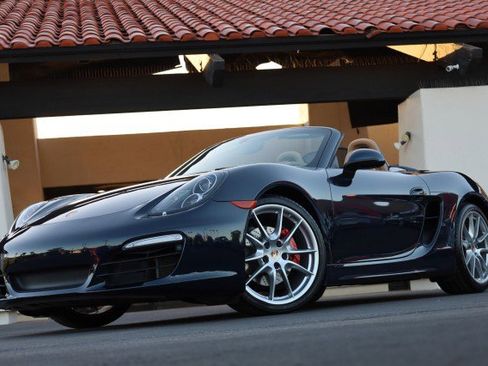 Used 2014 Porsche Boxster S image 3