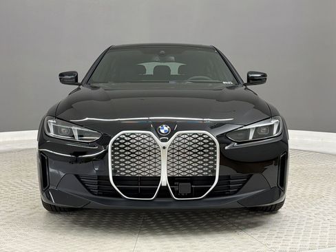New 2026 BMW i4 eDrive40 w/ Parking Assistance Package RWD image 6