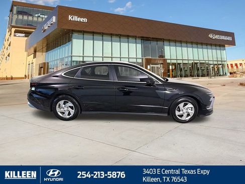 Used 2025 Hyundai Sonata SE FWD image 10
