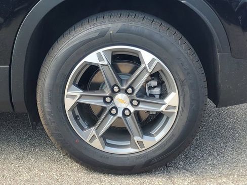 Used 2025 Chevrolet Blazer LT image 28