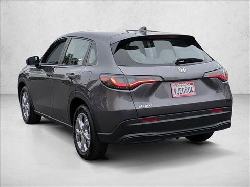 Certified 2024 Honda HR-V LX image 8