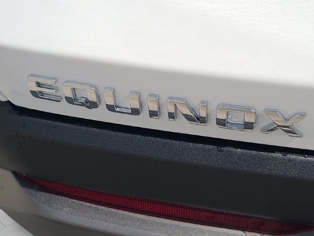 New 2027 Chevrolet Equinox LT w/ Convenience Package II FWD image 35