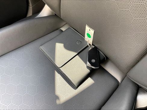 Certified 2023 Volkswagen ID.4 Pro S RWD image 10