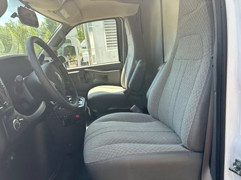 New 2026 Chevrolet Express 3500 w/ Power Convenience Package RWD image 12