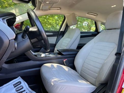 Used 2020 Ford Fusion S FWD image 13
