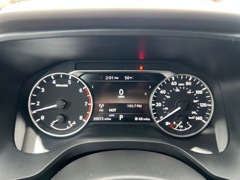 Used 2021 Nissan Rogue SV image 21