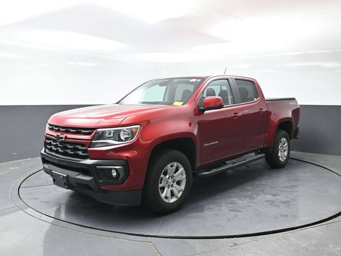 Used 2022 Chevrolet Colorado LT w/ Safety Package AWD/4WD image 10