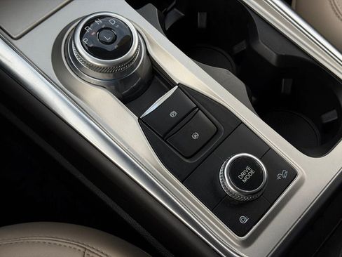 Certified 2023 Ford Explorer XLT w/ Equipment Group 202A image 46