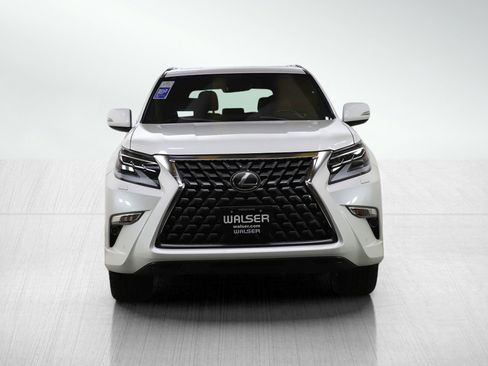 Used 2021 Lexus GX 460 Premium w/ Premium Package image 8