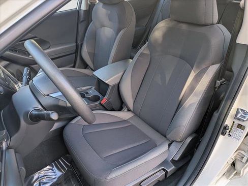 Certified 2025 Subaru Impreza 2.0i image 15