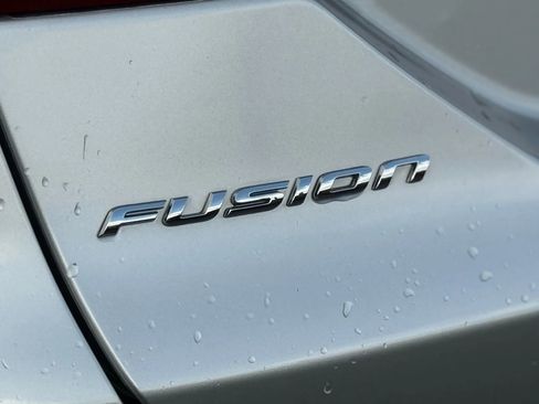 Used 2015 Ford Fusion S image 12