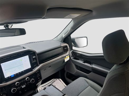 Used 2024 Ford F150 XLT w/ Tow/Haul Package image 22