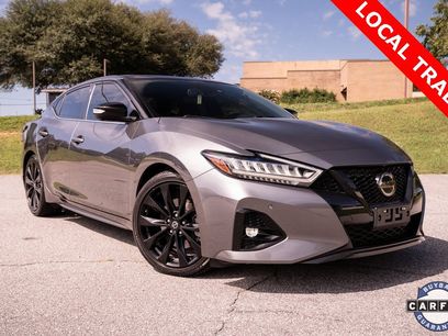 Used 2022 Nissan Maxima SR w/ Sport Mat Group
