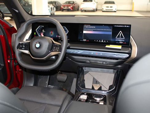 Used 2025 BMW X3 xDrive30i w/ Premium Package image 18