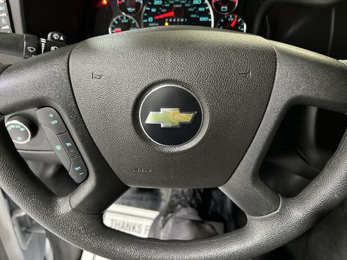 Used 2023 Chevrolet Express 2500 w/ Driver Convenience Package image 20