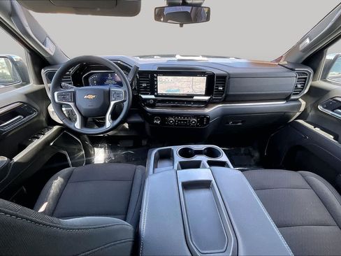 Used 2023 Chevrolet Silverado 1500 LT AWD/4WD image 15