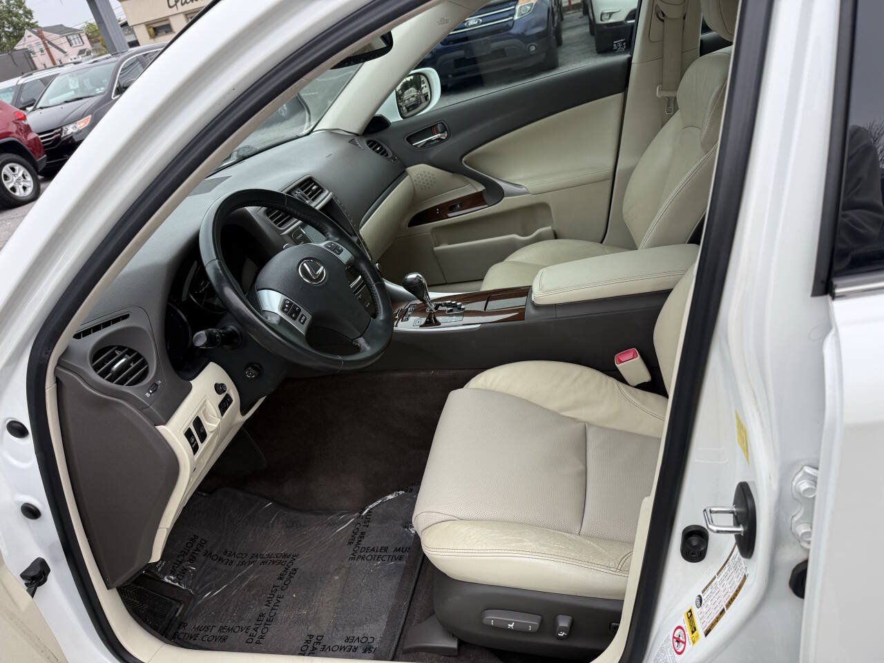 Used 2011 Lexus IS 250 AWD w/ Luxury Plus Value Edition image 6