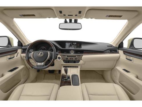 Used 2015 Lexus ES 300h w/ Premium Package w/Bamboo Trim image 7