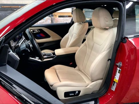 Used 2023 BMW 230i Coupe w/ M Sport Package image 27