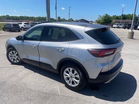 Used 2023 Ford Escape Active w/ Tech Pack #1 FWD image 7