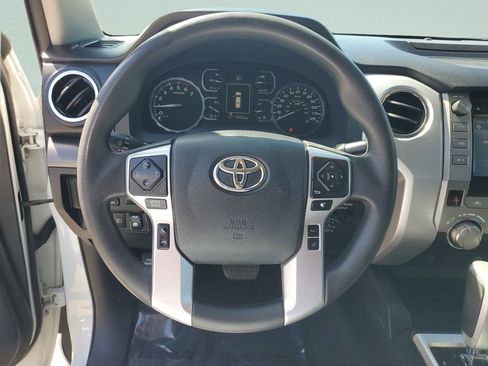Used 2018 Toyota Tundra SR5 w/ SR5 Upgrade Package image 15