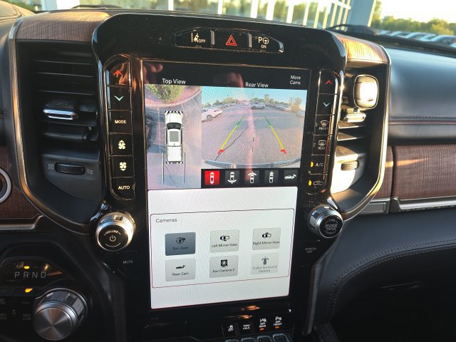 Used 2022 RAM 1500 Limited AWD/4WD image 4