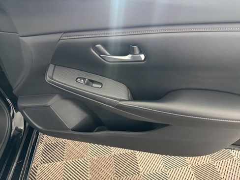 Used 2021 Nissan Sentra SV image 25