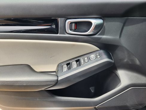 Used 2024 Honda Civic Sport Touring image 31