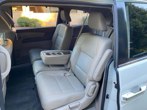 Used 2014 Honda Odyssey EX-L image 42