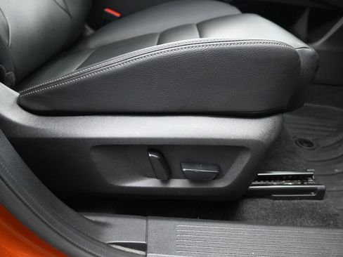 Used 2021 Nissan Rogue SL w/ Premium Package FWD image 15
