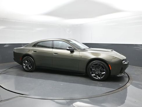 New 2026 Dodge Charger R/T AWD/4WD image 15