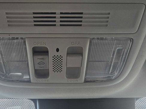 Used 2017 Honda Civic Touring image 27