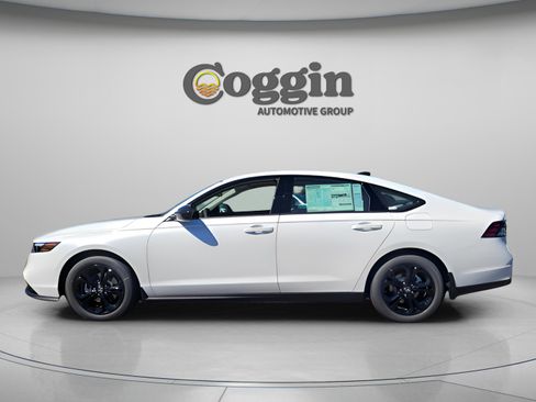 New 2025 Honda Accord SE image 3